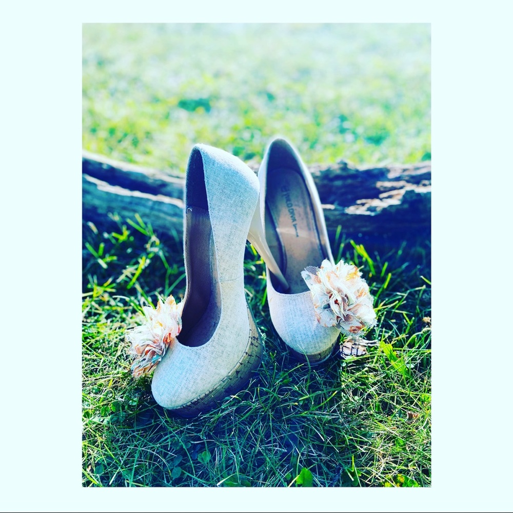 Cream pumps